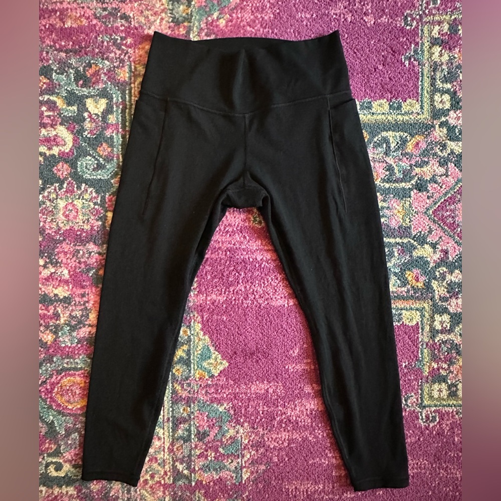 Athleta Transcend Stash High Rise Legging black